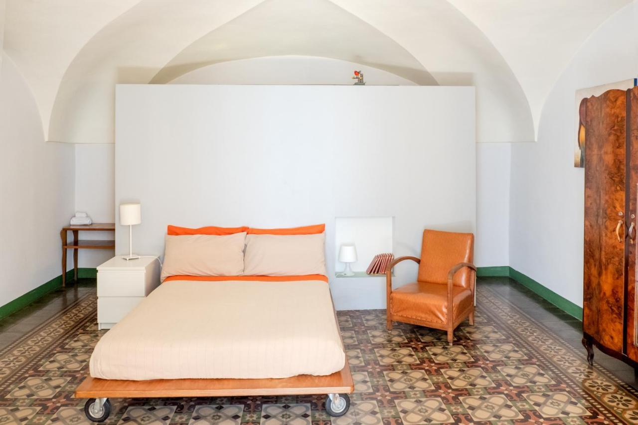 Tre Vie Apartment Con Terrazzo Giardino Pensile Catânia Exterior foto