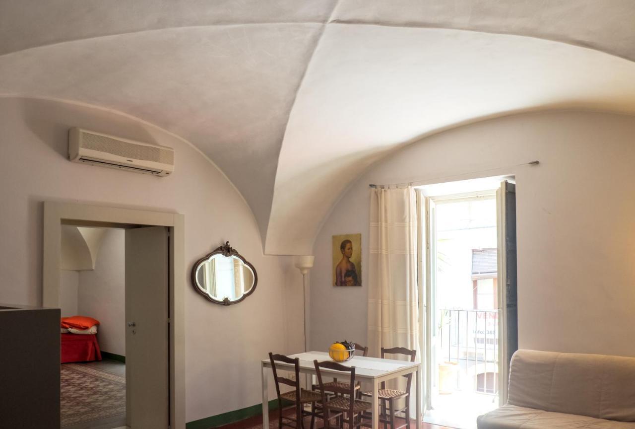 Tre Vie Apartment Con Terrazzo Giardino Pensile Catânia Exterior foto